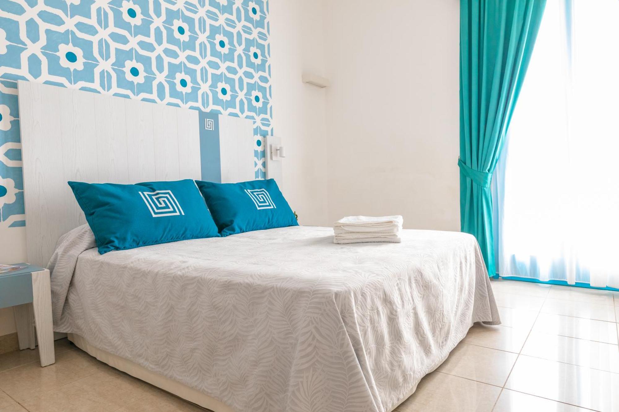 Magna Grecia 3*
